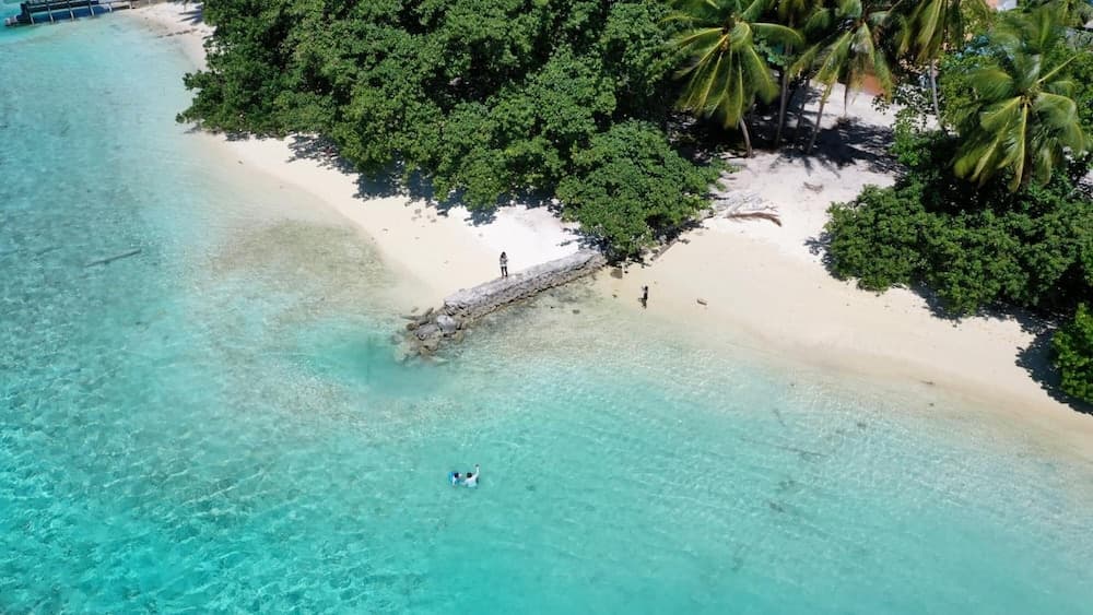 Nalaveshi Inn, Huraa - View 3