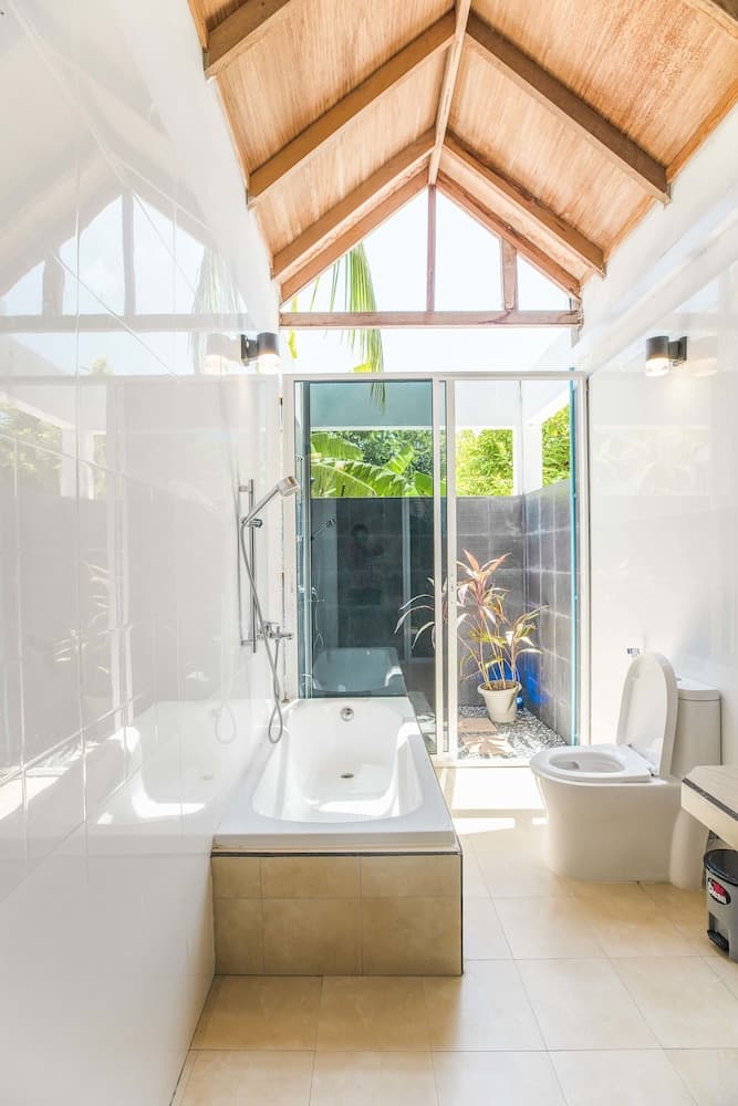 Royal Inn Rasdhoo - View 1