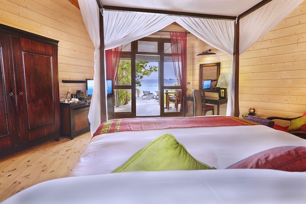 Komandoo Maldives Island Resort - View 55