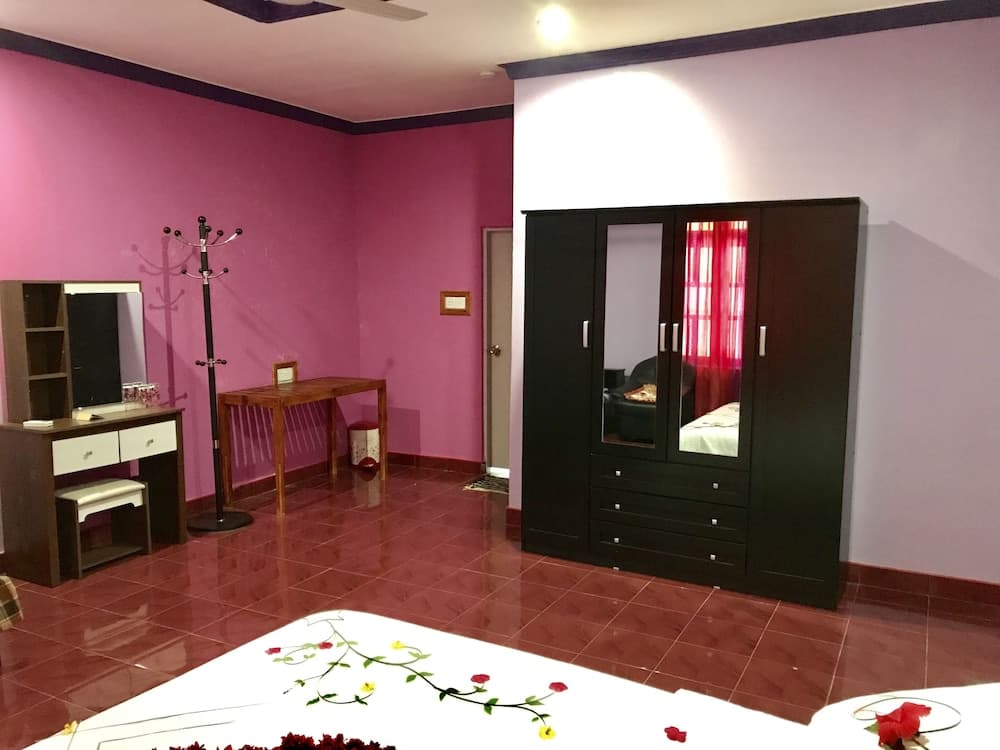 Sunnyside Maamendhoo - View 8