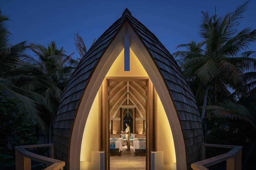 Emerald Faarufushi Resort & Spa - View 182