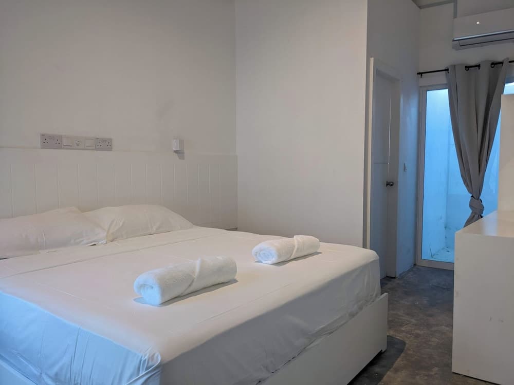 Avi Guesthouse - View 9