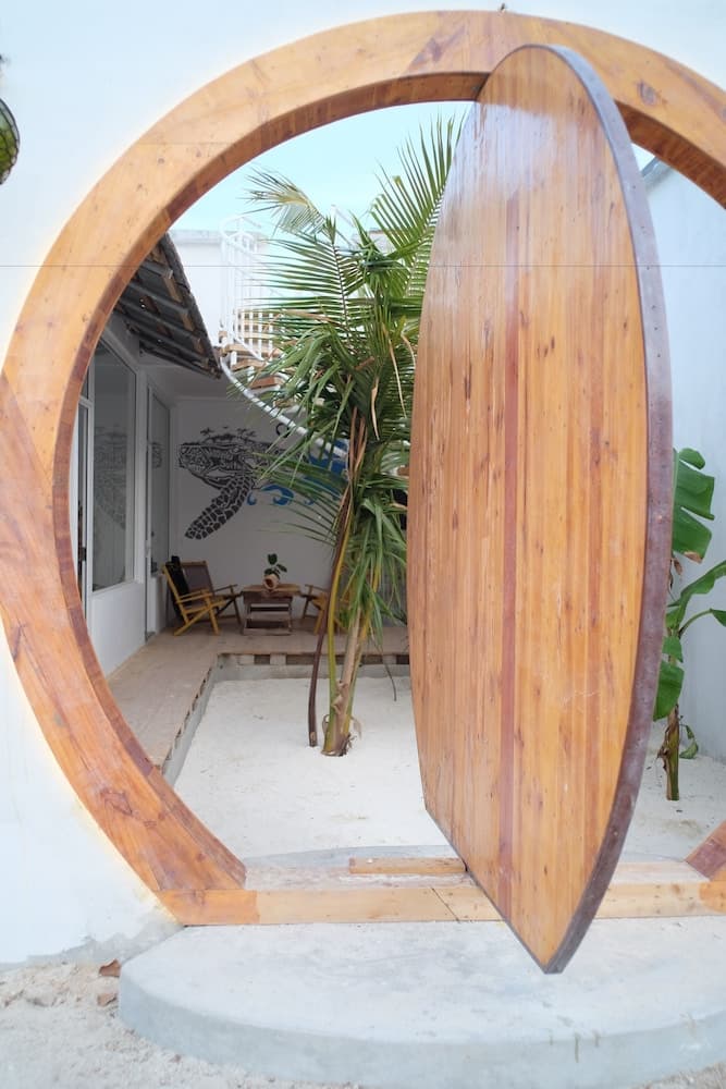 Noovilu Suites Maldives - View 49