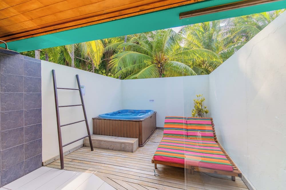 Meeru Maldives Resort Island - View 55