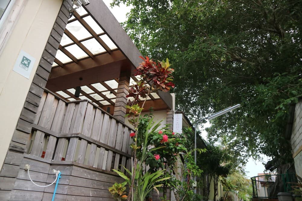 Cornerstay at Dhangethi - View 45