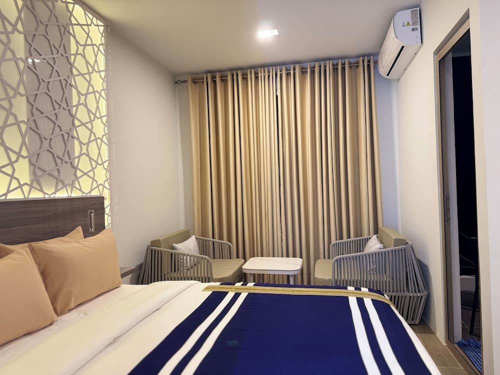 Avyanna Gulhi Beach - View 44