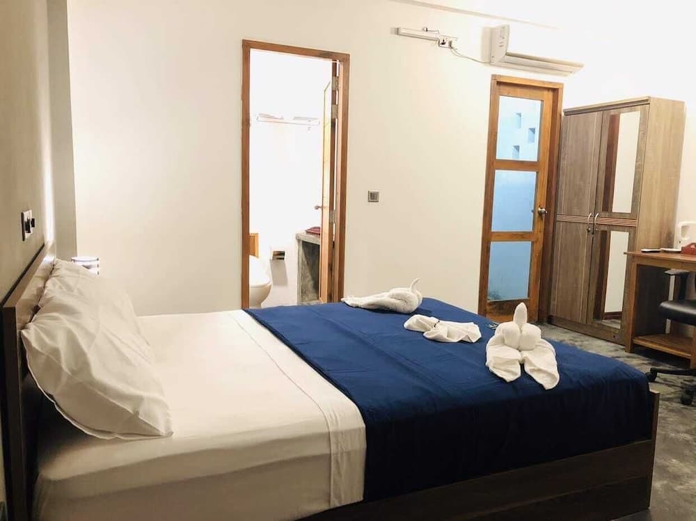 Scenic Grand - View 1