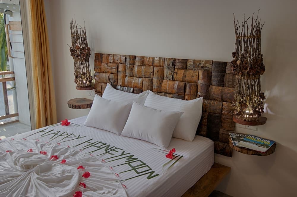 Islandbreak - View 7