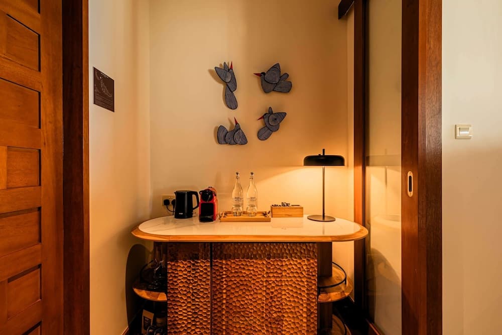 Hotel Whale Lagoon Maldives - View 52