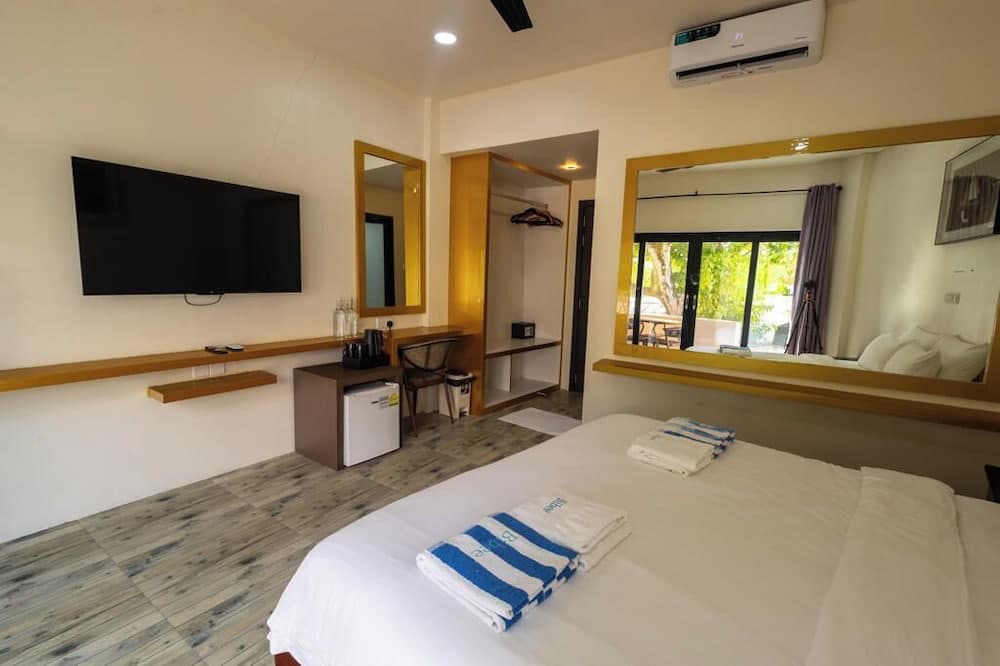 Bibee Maldives - View 90