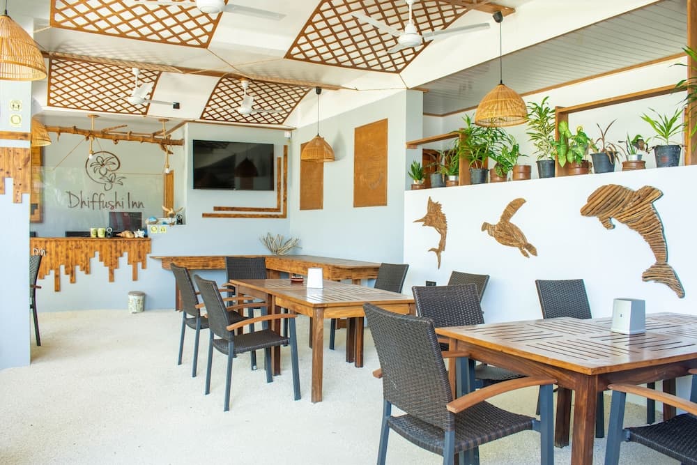 Dhiffushi Inn - View 8