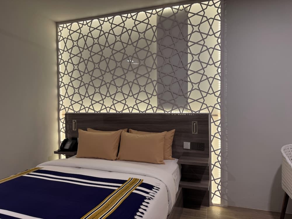 Avyanna Gulhi Beach - View 3