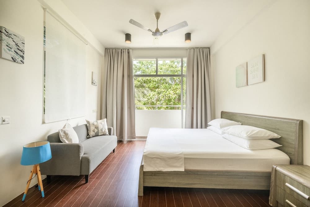 Three Hearts Guesthouse - View 79