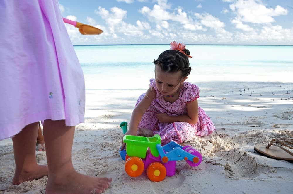 Constance Halaveli - View 106