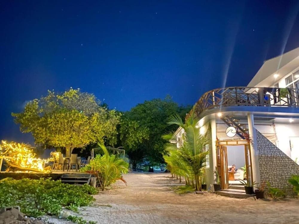 String Wave Maldives - View 40