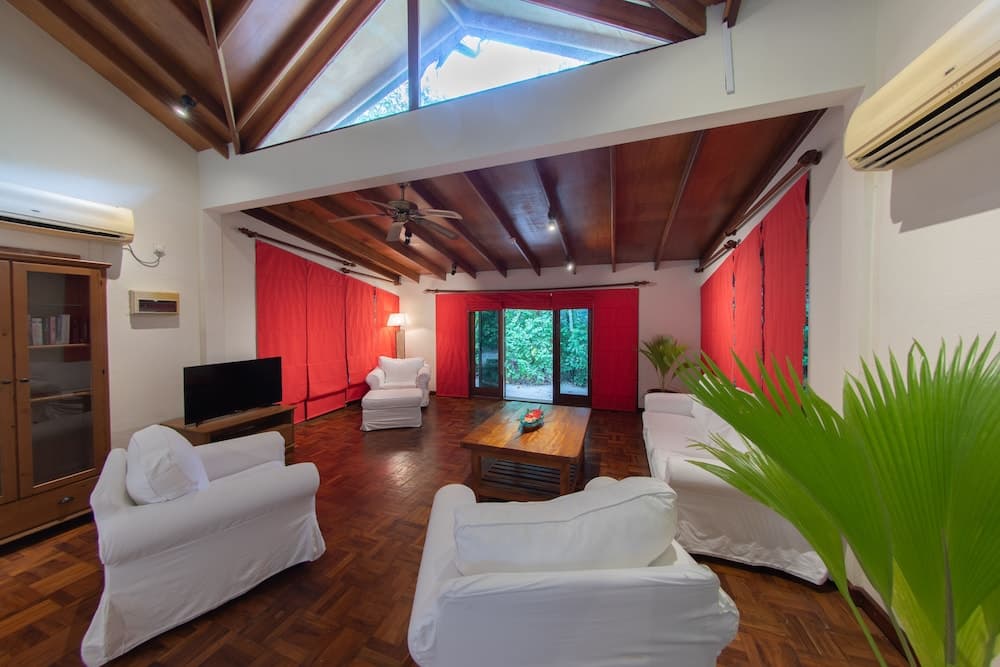 NH Collection Maldives Reethi Resort - View 13