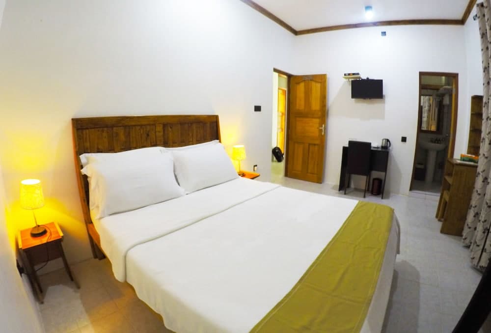 Ithaa Beach Maldives - View 18