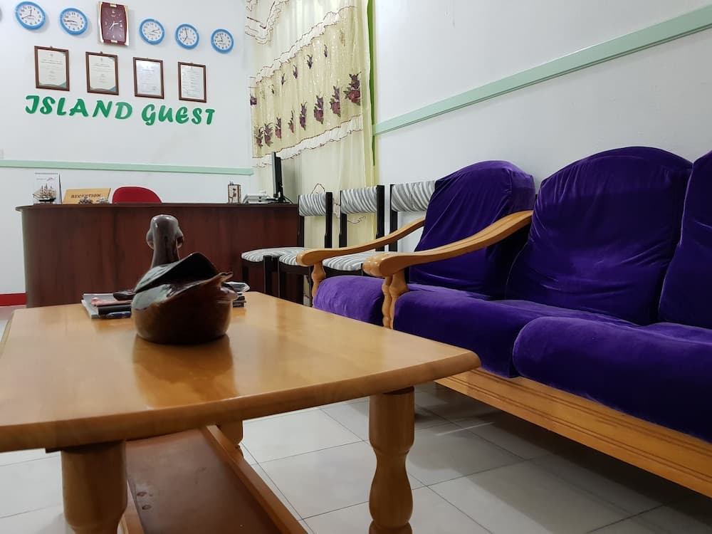 Island Guest - View 3