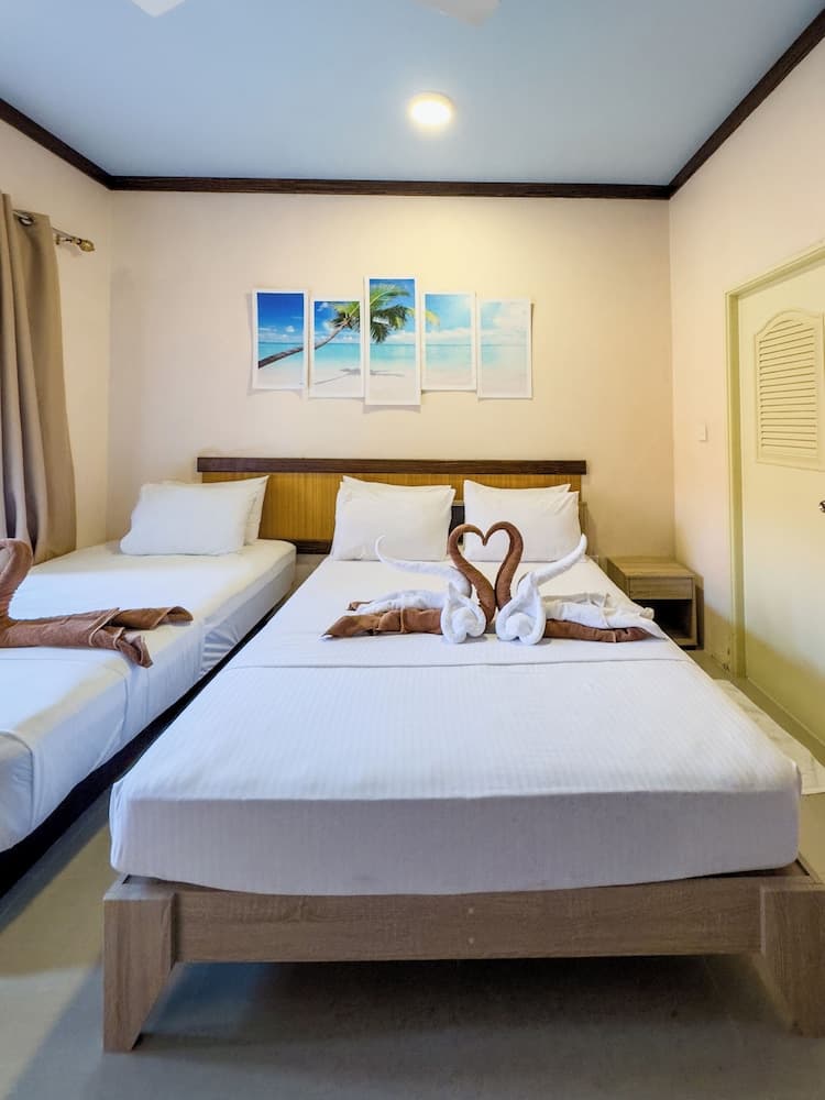 Ari Stay Thoddoo - View 5