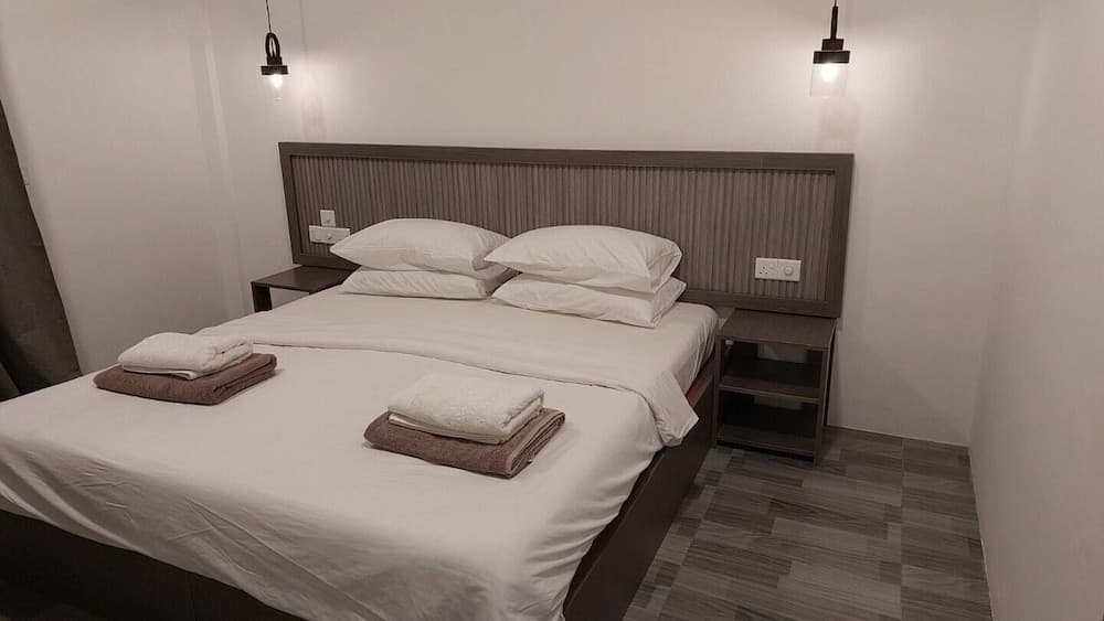 Nirili Villa - View 2