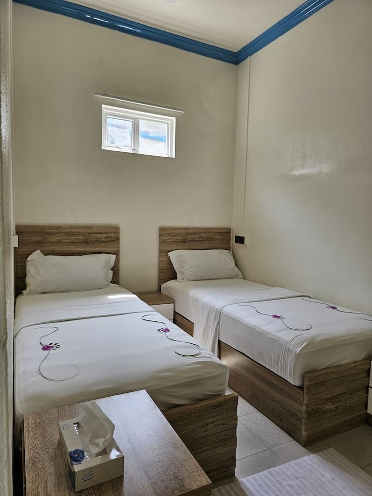 Island Luxury Fehendhoo - View 9