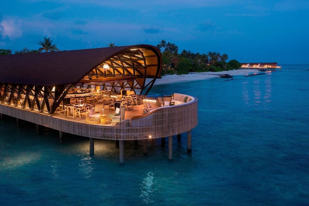 The Westin Maldives Miriandhoo Resort - View 3