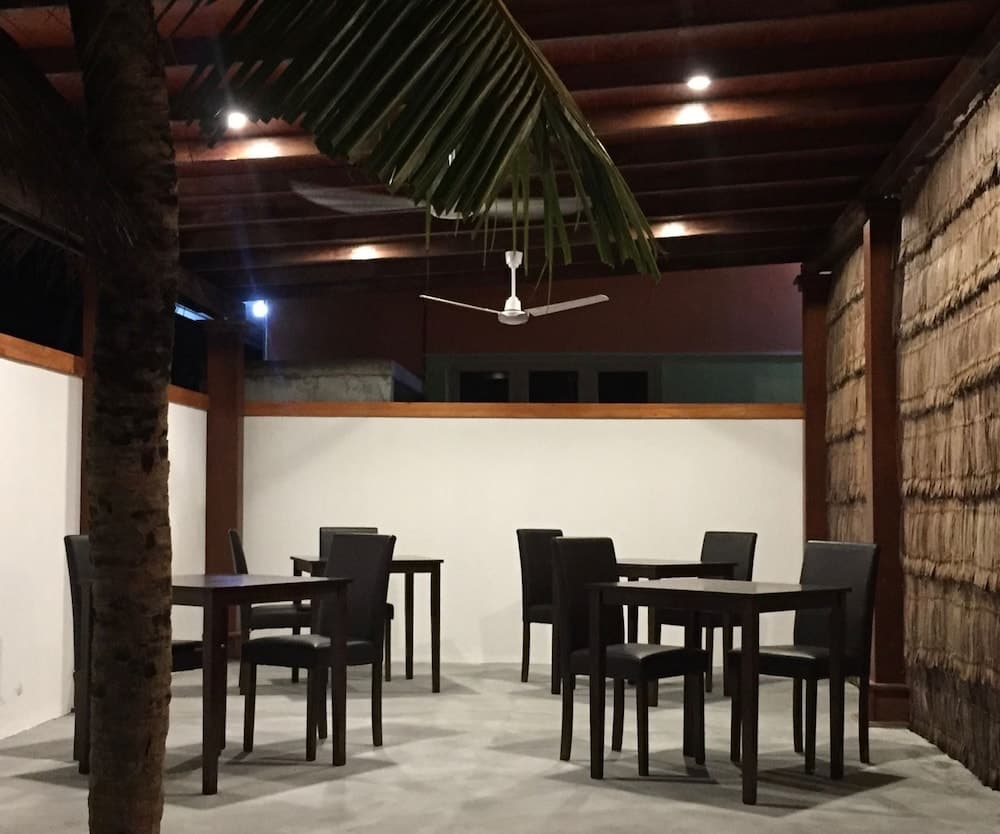 Palm Lodge - View 25