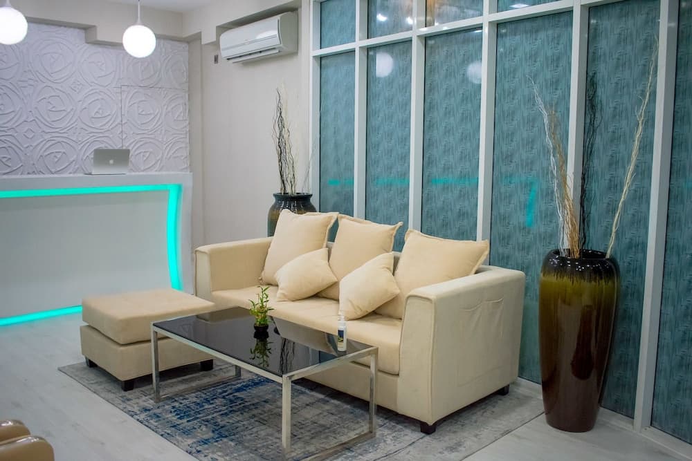 Local Escape Boutique - View 8