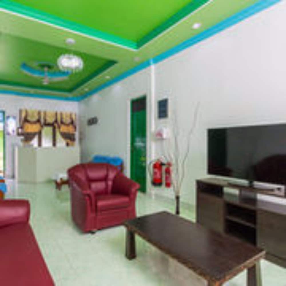 Feridhoo Inn - View 24
