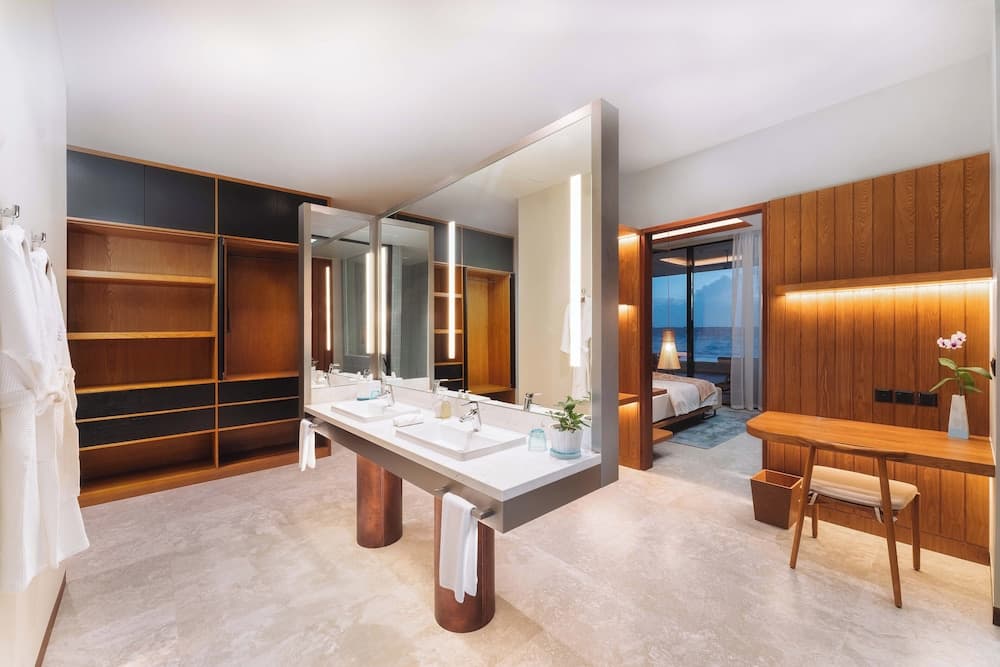 Veligandu Maldives Resort Island - View 12