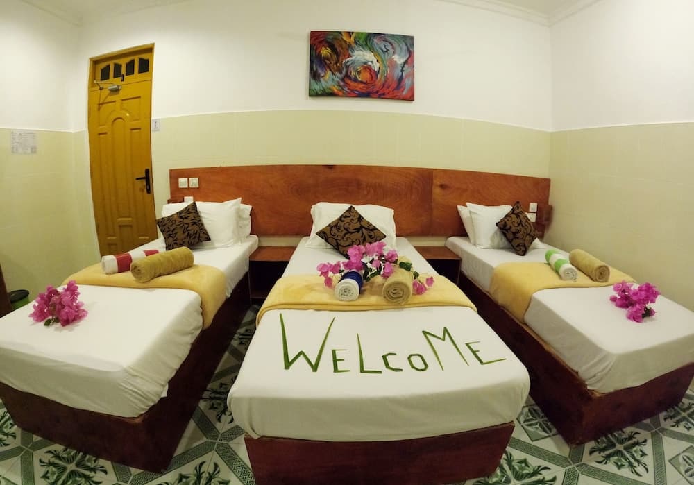 Adroit Beach Inn - View 108