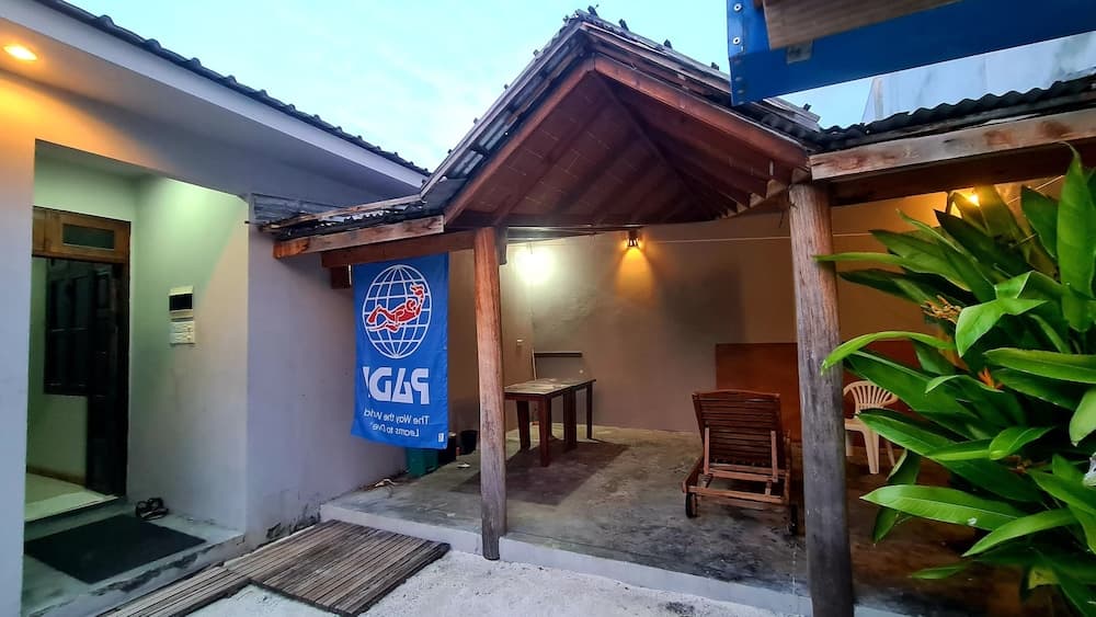 Jerrys Dive Lodge - View 4