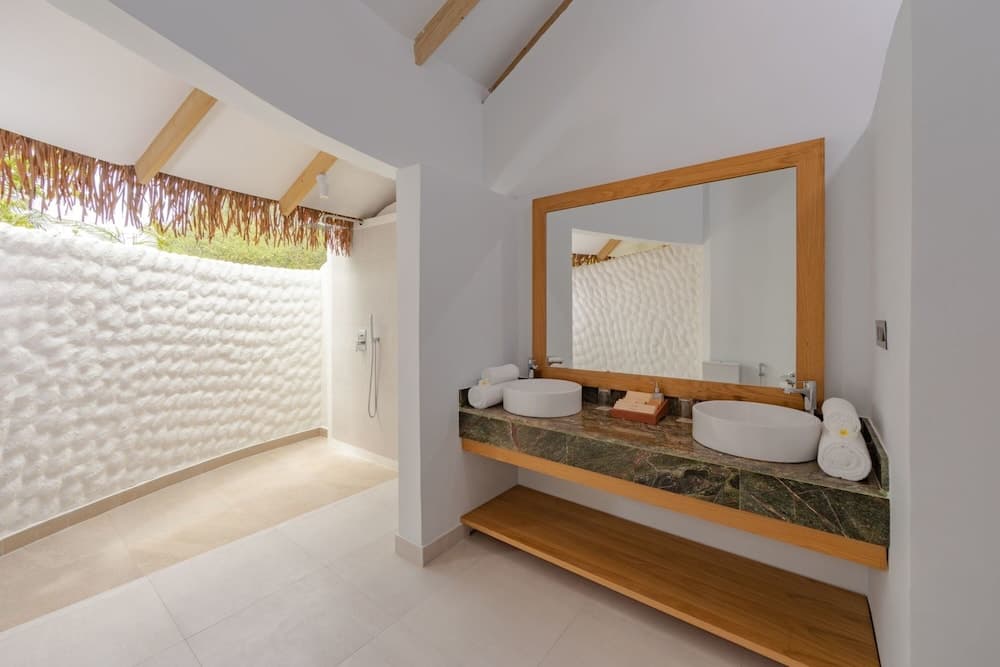 Cinnamon Dhonveli Maldives - View 85