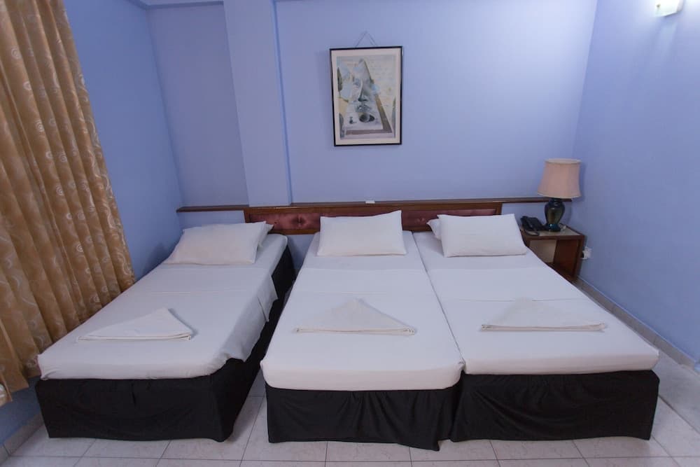 Off Day Inn Hotel - View 1