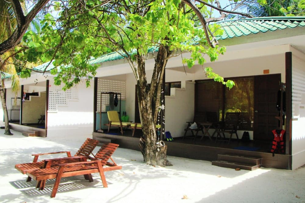 Eriyadu Island Resort - View 9