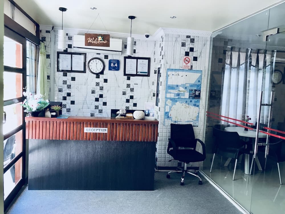 Coral Queen Inn - View 18