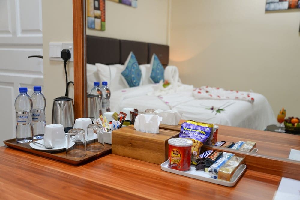 Cliff  Retreat - View 26