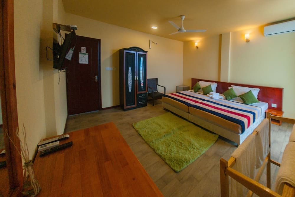 Annama Lodge And Dive - View 13