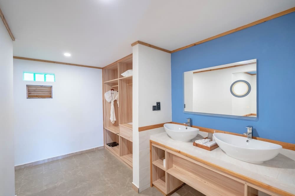 South Palm Resort Maldives - View 27