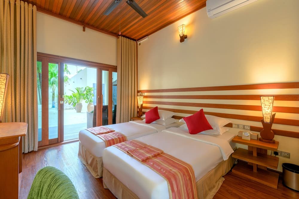 Araamu Hotels Maldives - View 73
