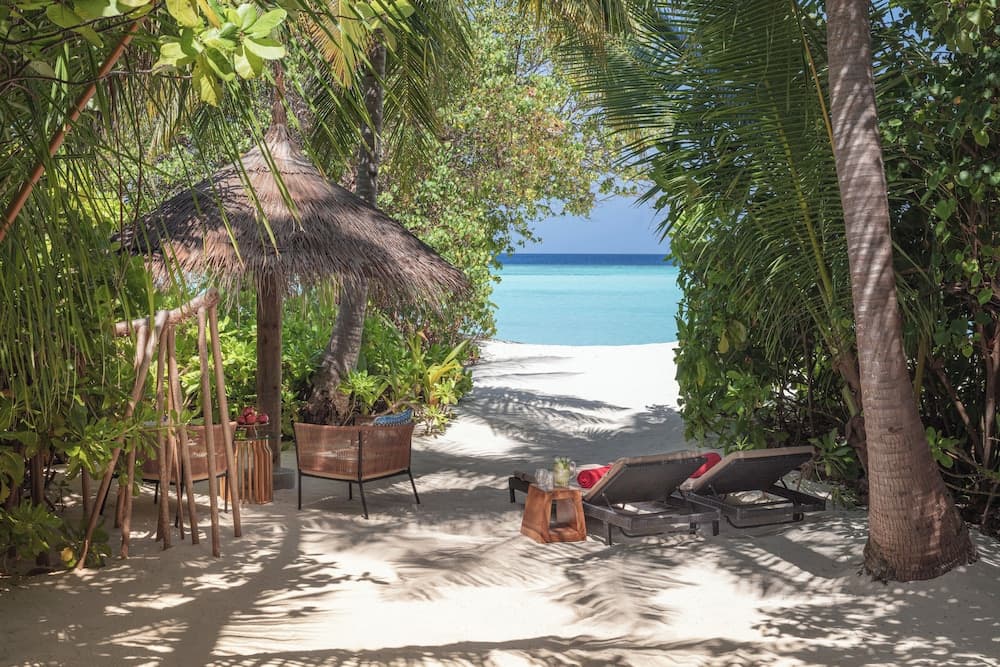 NH Collection Maldives Havodda Resort - View 27