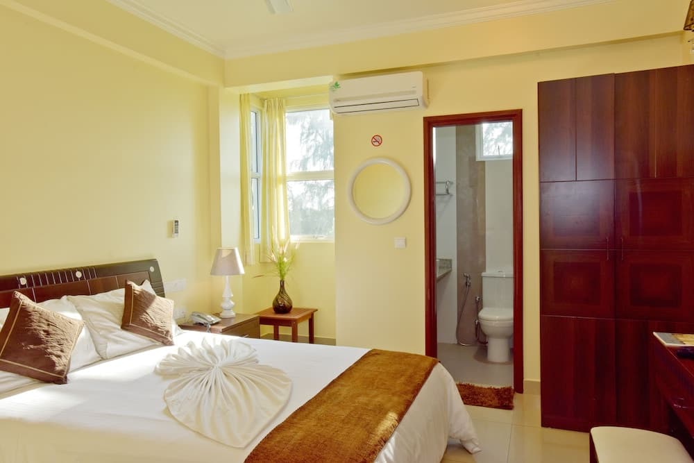 Crystal Beach Inn - View 10