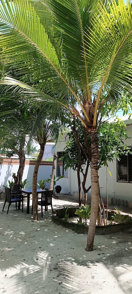 Manta Sky Inn - View 15