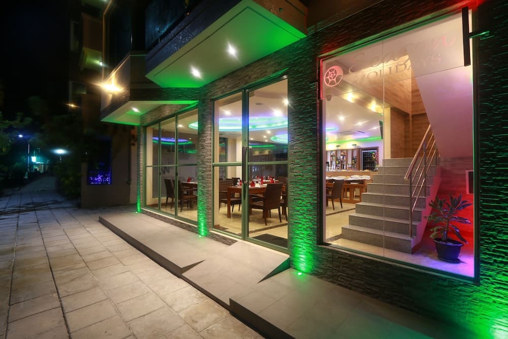 Season Holidays at Hulhumale - View 16