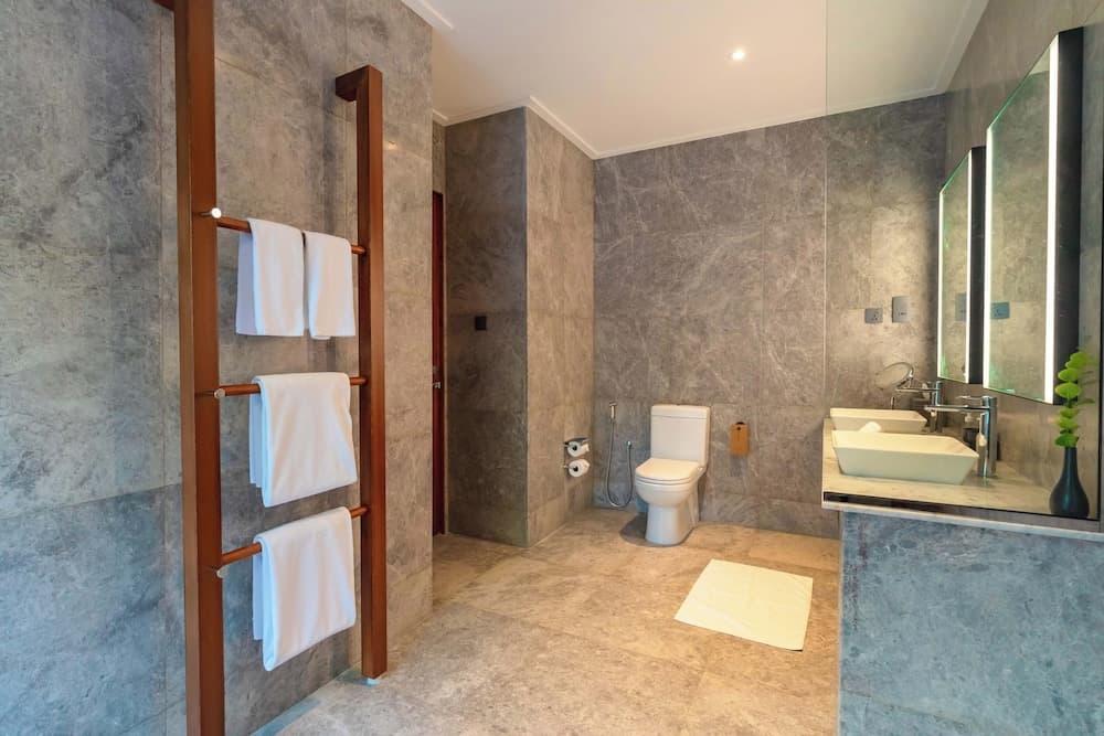 Meeru Maldives Resort Island - View 60