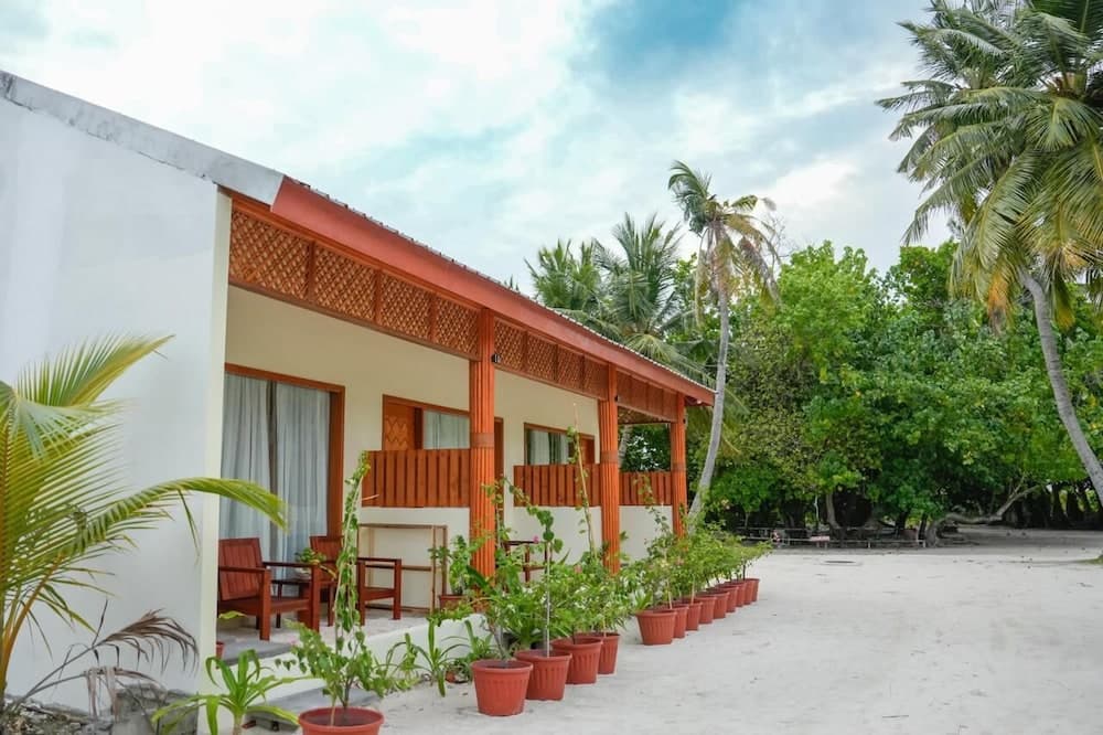 Rattehi Inn at Rakeedhoo - View 21