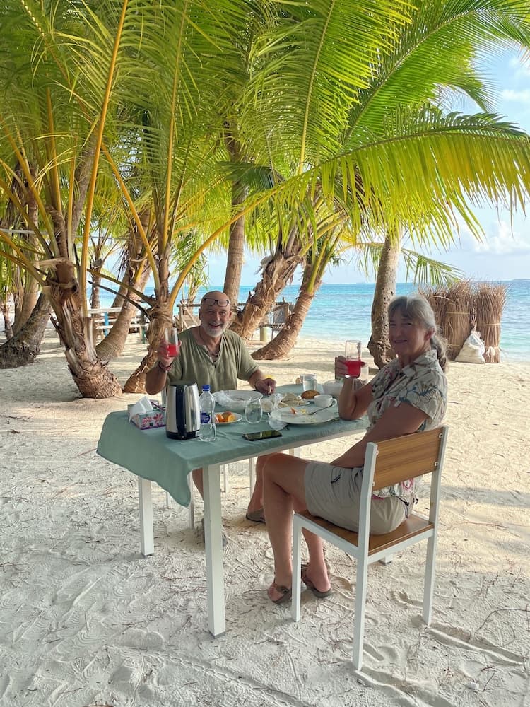 Mandhoo Inn - View 14