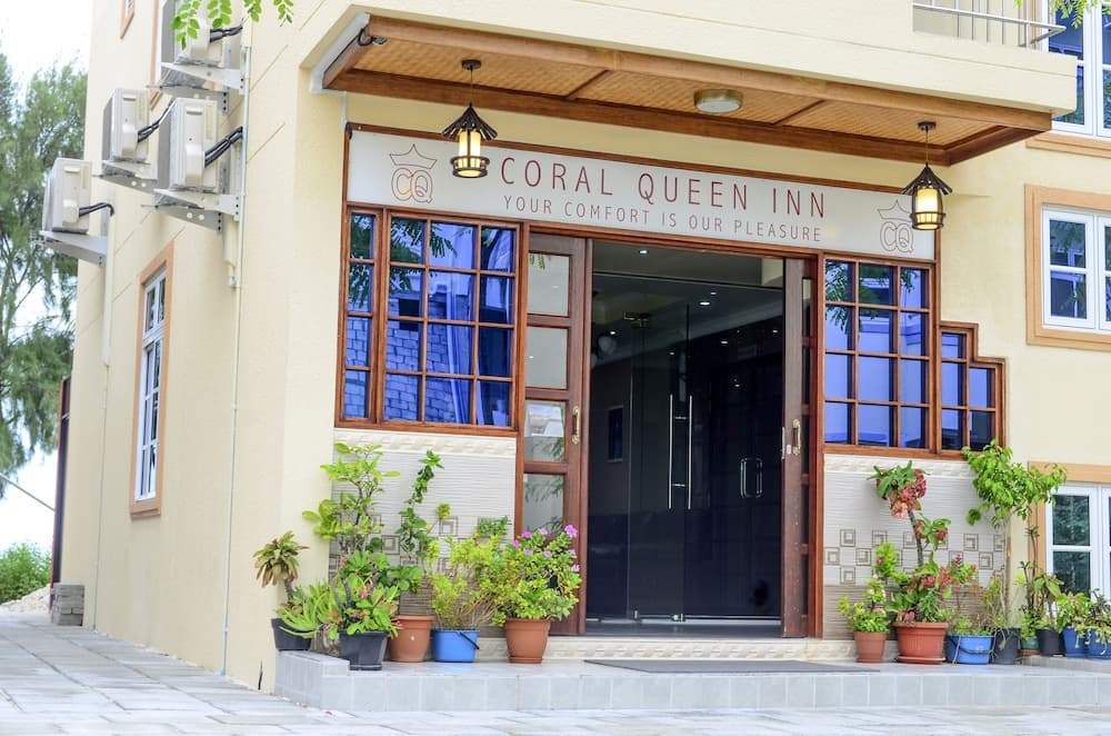 Coral Queen Inn - View 2