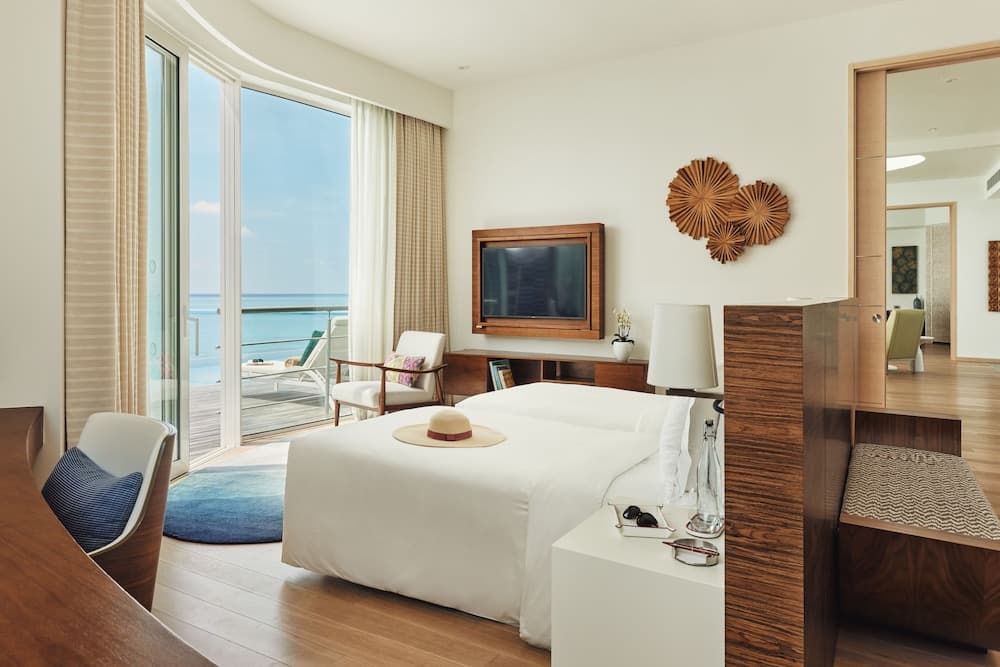 Jumeirah Olhahali Island - View 13