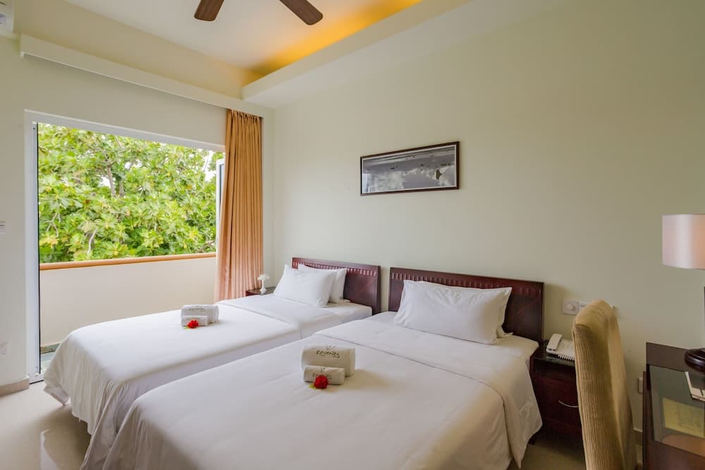 Reveries Maldives - View 3